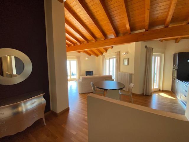 Apartment Magnolia Lenno Dış mekan fotoğraf